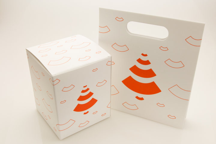 Gift packaging